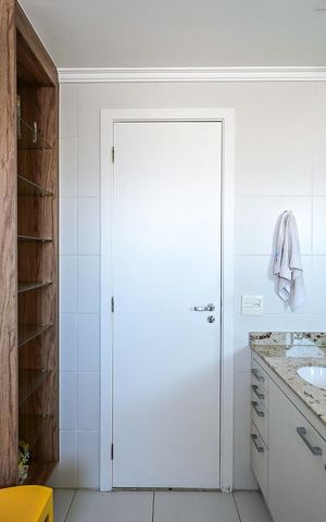 Apartamento à venda com 222m², 4 quartos e 4 vagasBanheiro Suíte  4