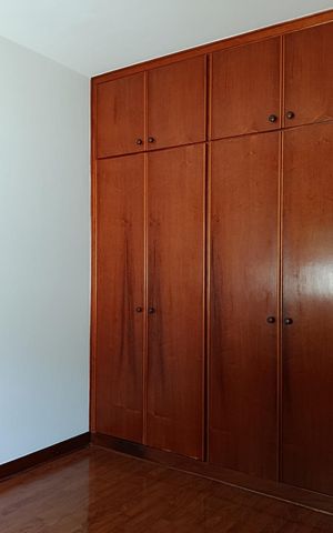 Apartamento à venda com 217m², 4 quartos e 3 vagas Apartamento à venda com 217m², 4 quartos e 3 vagasSuíte