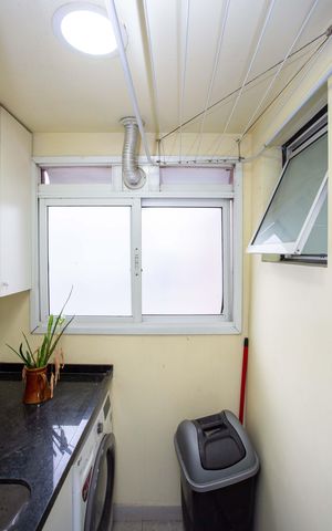 Apartamento à venda com 65m², 3 quartos e 1 vagaÁrea de Serviço