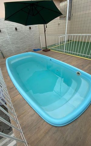 Casa à venda com 360m², 4 quartos e 2 vagas Casa à venda com 360m², 4 quartos e 2 vagasÁrea externa