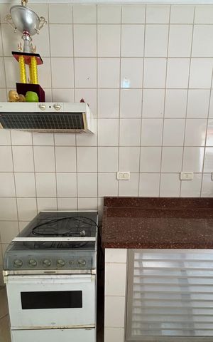 Casa à venda com 238m², 2 quartos e 2 vagas Casa à venda com 238m², 2 quartos e 2 vagasEdícula - Cozinha
