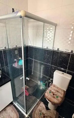 Casa à venda com 200m², 3 quartos e 5 vagas Casa à venda com 200m², 3 quartos e 5 vagasBanheiro 4