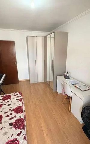 Casa à venda com 200m², 3 quartos e 5 vagas Casa à venda com 200m², 3 quartos e 5 vagasQuarto 3