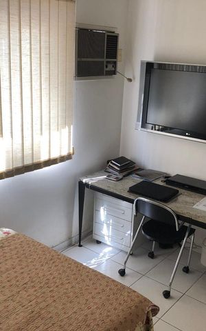 Casa de condomínio à venda com 400m², 4 quartos e 1 vaga Casa de condomínio à venda com 400m², 4 quartos e 1 vagaSala