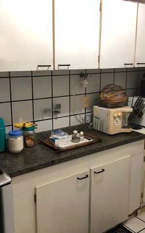 Casa de condomínio à venda com 400m², 4 quartos e 1 vaga Casa de condomínio à venda com 400m², 4 quartos e 1 vagaCozinha