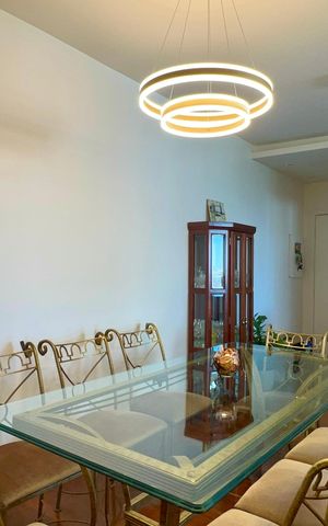 Apartamento à venda com 110m², 3 quartos e 1 vaga Apartamento à venda com 110m², 3 quartos e 1 vagaSala de Jantar