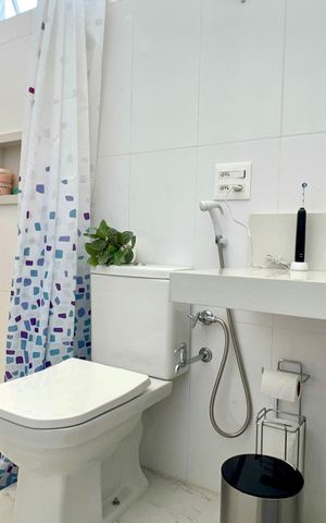 Apartamento à venda com 110m², 3 quartos e 1 vaga Apartamento à venda com 110m², 3 quartos e 1 vagaBanheiro da Suíte
