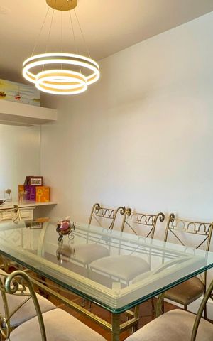 Apartamento à venda com 110m², 3 quartos e 1 vaga Apartamento à venda com 110m², 3 quartos e 1 vagaSala de Jantar