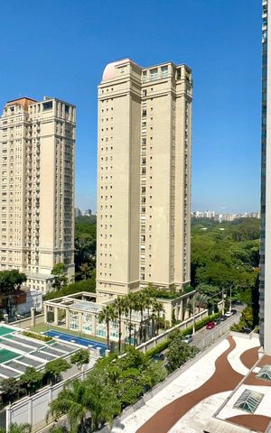 Apartamento à venda com 110m², 3 quartos e 1 vaga Apartamento à venda com 110m², 3 quartos e 1 vagaVista da Sala