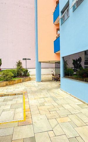 Apartamento à venda com 44m², 1 quarto e 1 vagaEntrada