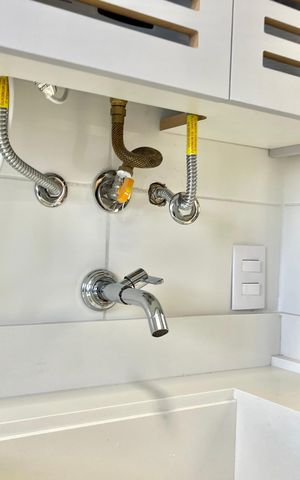 Apartamento à venda com 107m², 2 quartos e 2 vagas Apartamento à venda com 107m², 2 quartos e 2 vagasÁrea de Serviço