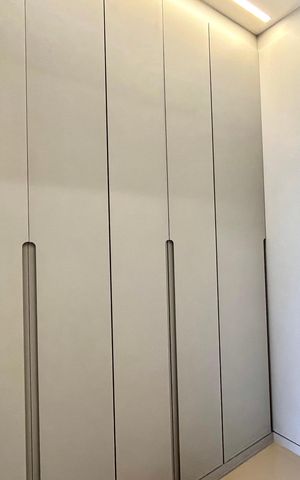 Apartamento à venda com 107m², 2 quartos e 2 vagas Apartamento à venda com 107m², 2 quartos e 2 vagasCloset da suíte 1