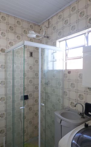 Casa à venda com 150m², 5 quartos e sem vagaBanheiro