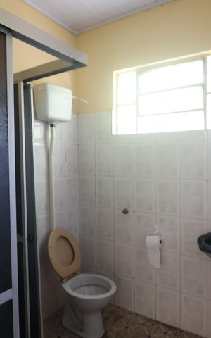 Casa à venda com 150m², 5 quartos e sem vagaBanheiro Casa 2