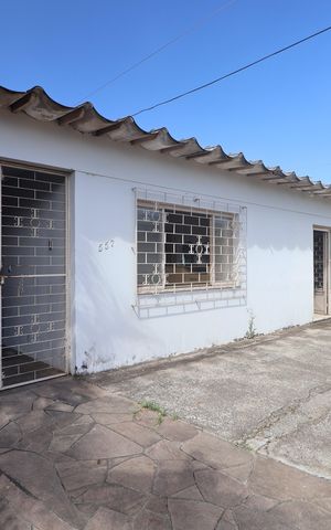 Casa à venda com 150m², 5 quartos e sem vagaÁrea externa