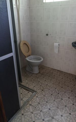 Casa à venda com 150m², 5 quartos e sem vagaBanheiro Casa 2