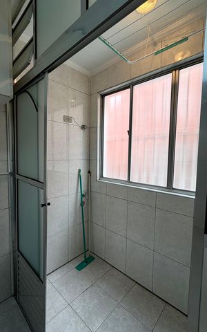 Apartamento à venda com 47m², 2 quartos e 1 vaga Apartamento à venda com 47m², 2 quartos e 1 vagaÁrea de Serviço 1