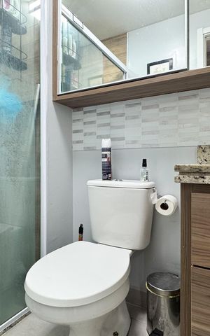 Apartamento à venda com 52m², 2 quartos e 1 vagaBanheiro Social