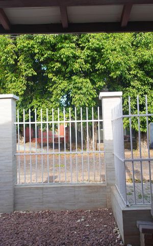 Casa à venda com 98m², 2 quartos e 1 vagavista do Quarto 2