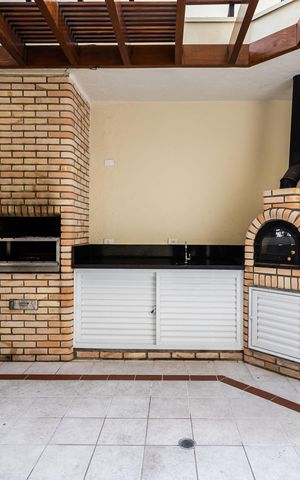 Apartamento à venda com 100m², 2 quartos e 2 vagasChurrasqueira
