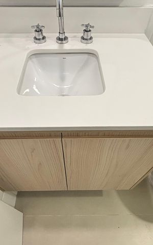 Studio à venda com 27m², 1 quarto e sem vaga Studio à venda com 27m², 1 quarto e sem vagaBanheiro