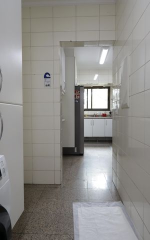 Apartamento à venda com 246m², 4 quartos e 4 vagasÁrea de Serviço