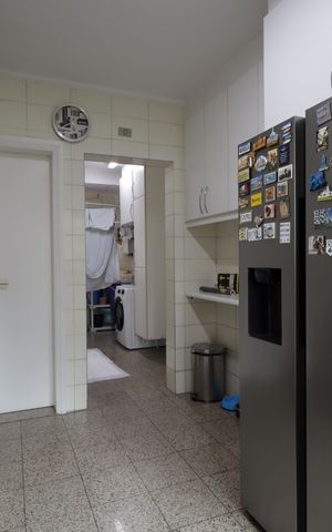 Apartamento à venda com 246m², 4 quartos e 4 vagasCozinha