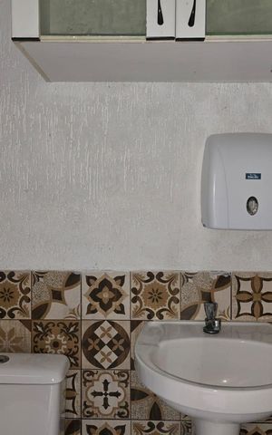 Casa à venda com 110m², 3 quartos e 3 vagas Casa à venda com 110m², 3 quartos e 3 vagasLavabo de Serviço