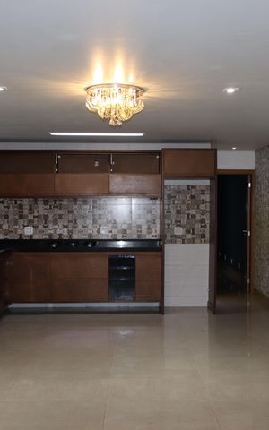 Casa à venda com 110m², 3 quartos e 3 vagasSala e Cozinha integrada 