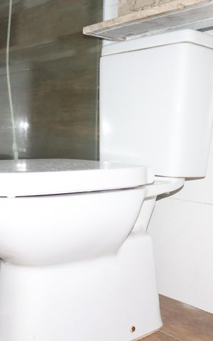 Casa à venda com 110m², 3 quartos e 3 vagasBanheiro da Suíte