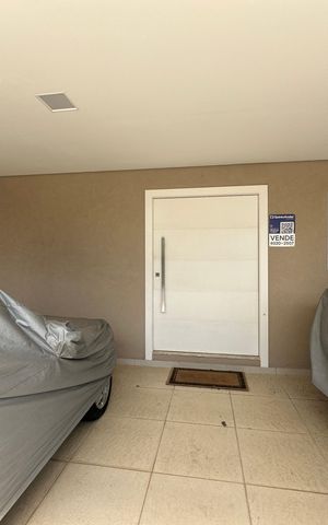 Casa de condomínio à venda com 565m², 4 quartos e 3 vagasGaragem
