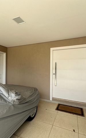 Casa de condomínio à venda com 565m², 4 quartos e 3 vagasGaragem