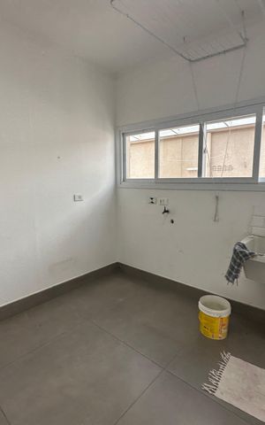 Casa de condomínio à venda com 565m², 4 quartos e 3 vagasÁrea de Serviço