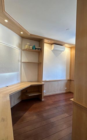 Casa de condomínio à venda com 565m², 4 quartos e 3 vagasSuíte 3