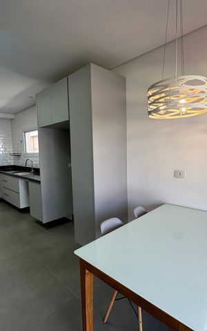 Casa de condomínio à venda com 565m², 4 quartos e 3 vagasCozinha