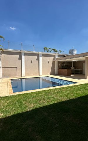Casa de condomínio à venda com 565m², 4 quartos e 3 vagasÁrea comum