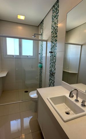 Casa de condomínio à venda com 565m², 4 quartos e 3 vagasBanheiro da Suíte 3