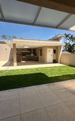 Casa de condomínio à venda com 565m², 4 quartos e 3 vagasÁrea comum