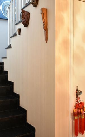 Casa para alugar com 342m², 8 quartos e 2 vagasEscada