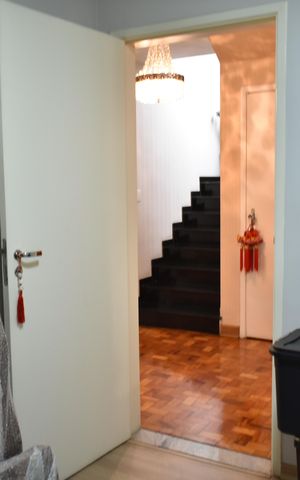 Casa para alugar com 342m², 8 quartos e 2 vagasSala de TV