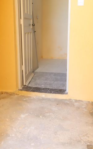 Casa à venda com 60m², 1 quarto e 2 vagasAcesso Área de serviço