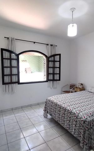 Casa à venda com 174m², 3 quartos e 2 vagasQuarto