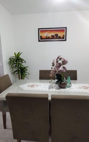 Casa à venda com 174m², 3 quartos e 2 vagasSala