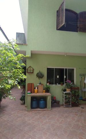 Casa à venda com 174m², 3 quartos e 2 vagasÁrea externa