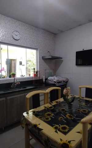 Casa à venda com 174m², 3 quartos e 2 vagasCozinha