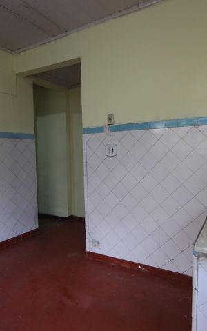Casa para alugar com 60m², 2 quartos e 2 vagasCozinha