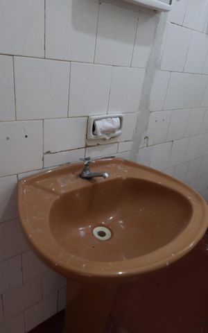 Casa para alugar com 60m², 2 quartos e 2 vagasBanheiro