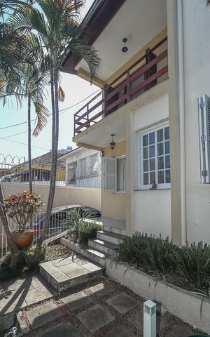 Casa para alugar com 360m², 4 quartos e 3 vagasQuintal