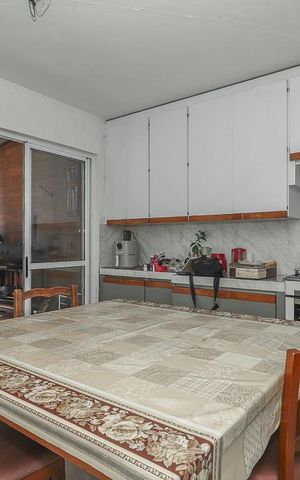 Casa para alugar com 360m², 4 quartos e 3 vagasCozinha