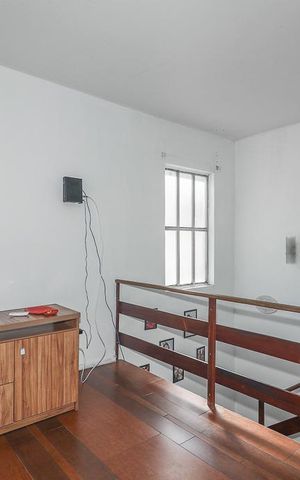 Casa para alugar com 360m², 4 quartos e 3 vagasSala entre quartos